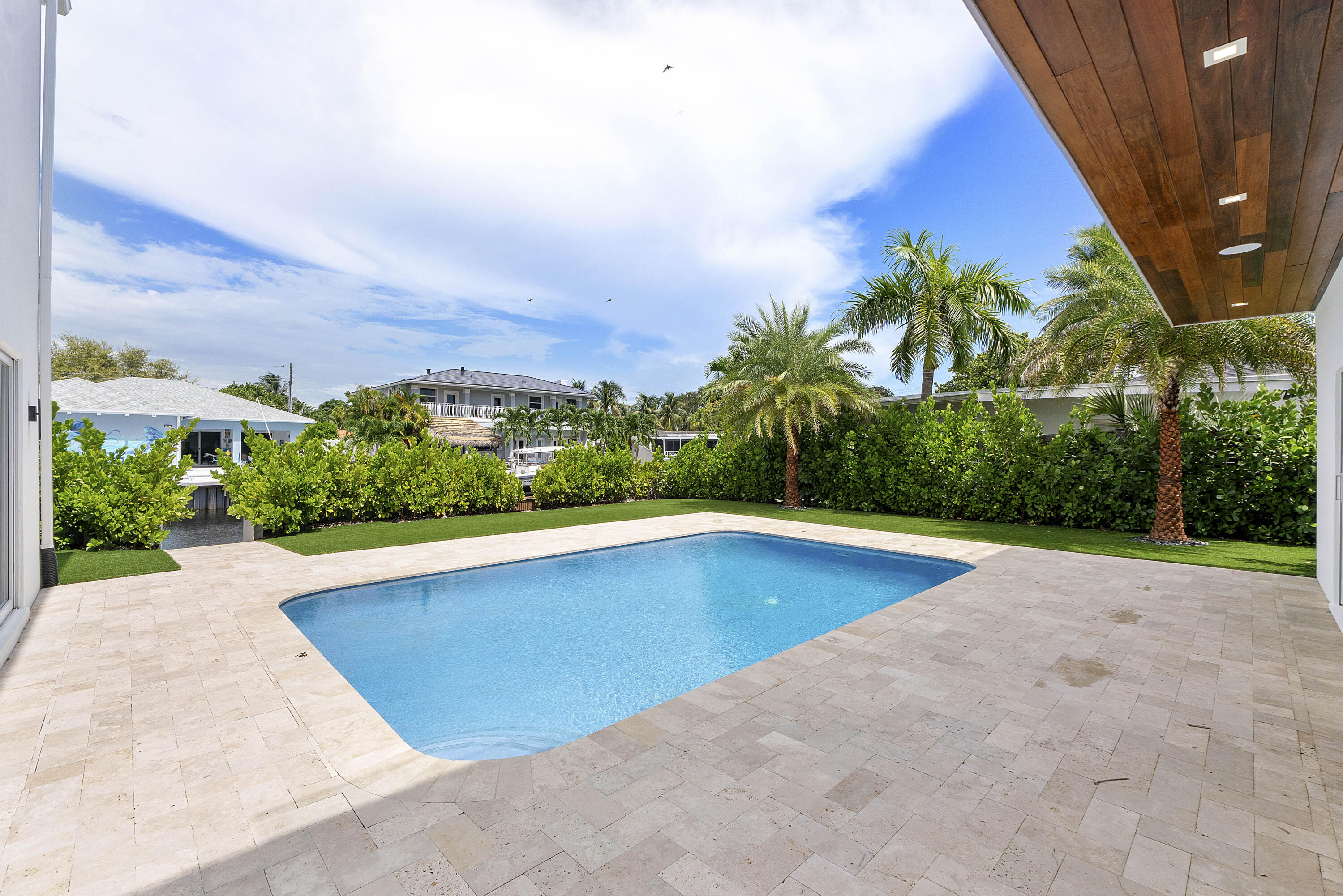 303 Southwest 14th Place Boca Raton, FL 33432 - Photo 36 of 38 303 Sw 14th Pl_070