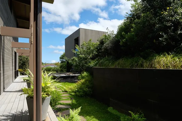 $8,800,000 | 29 Kolonahe Place, Unit A, Kula, HI 96790