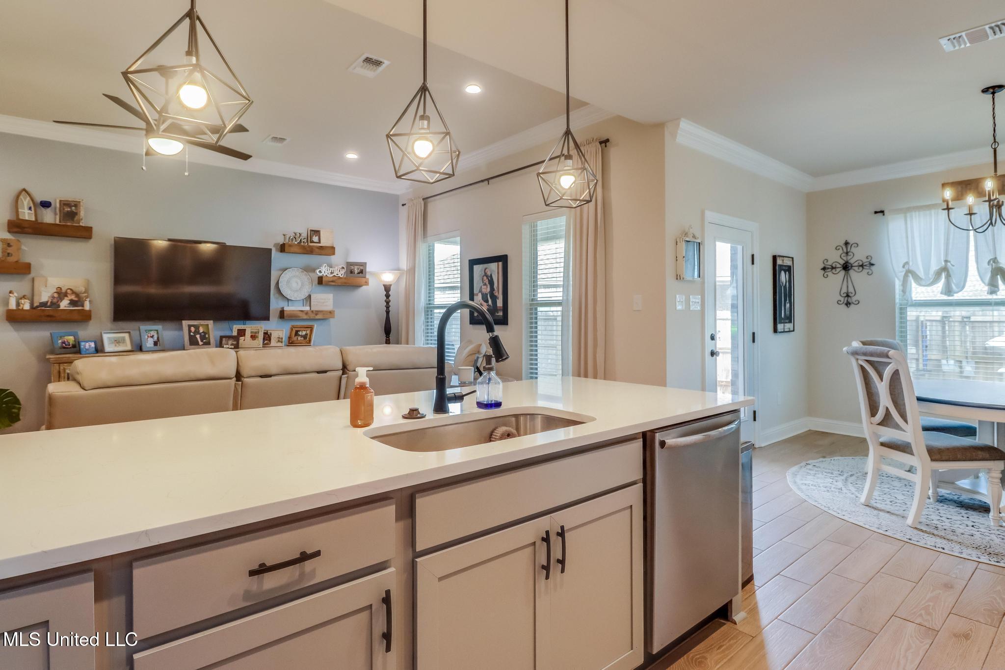 3 Boland Cove Long Beach, MS 39560 - Photo 10 of 26 Kitchen