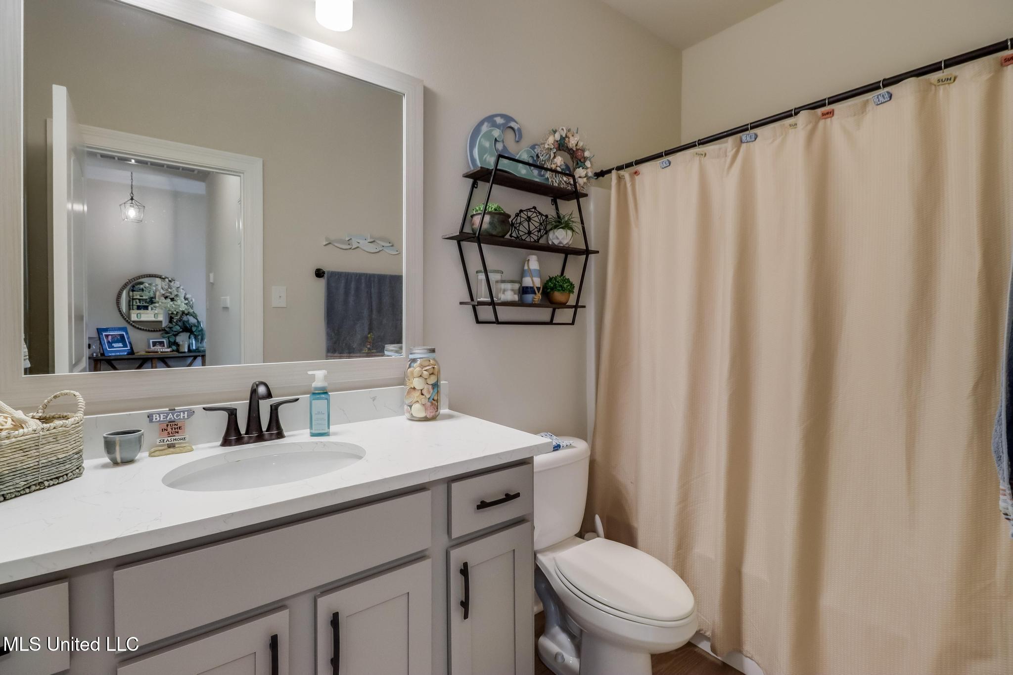3 Boland Cove Long Beach, MS 39560 - Photo 19 of 26 Bathroom