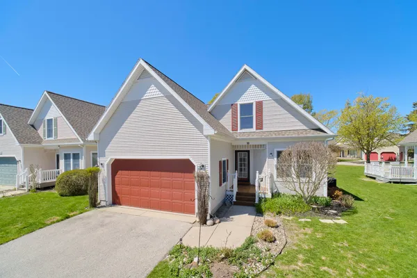 $629,000 | 10 Cottage Lane, Manistee, MI 49660