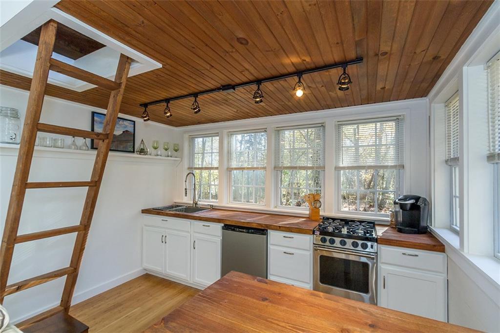 1308 Eastern Road Warren, ME 04864 - Photo 23 of 28 Photo