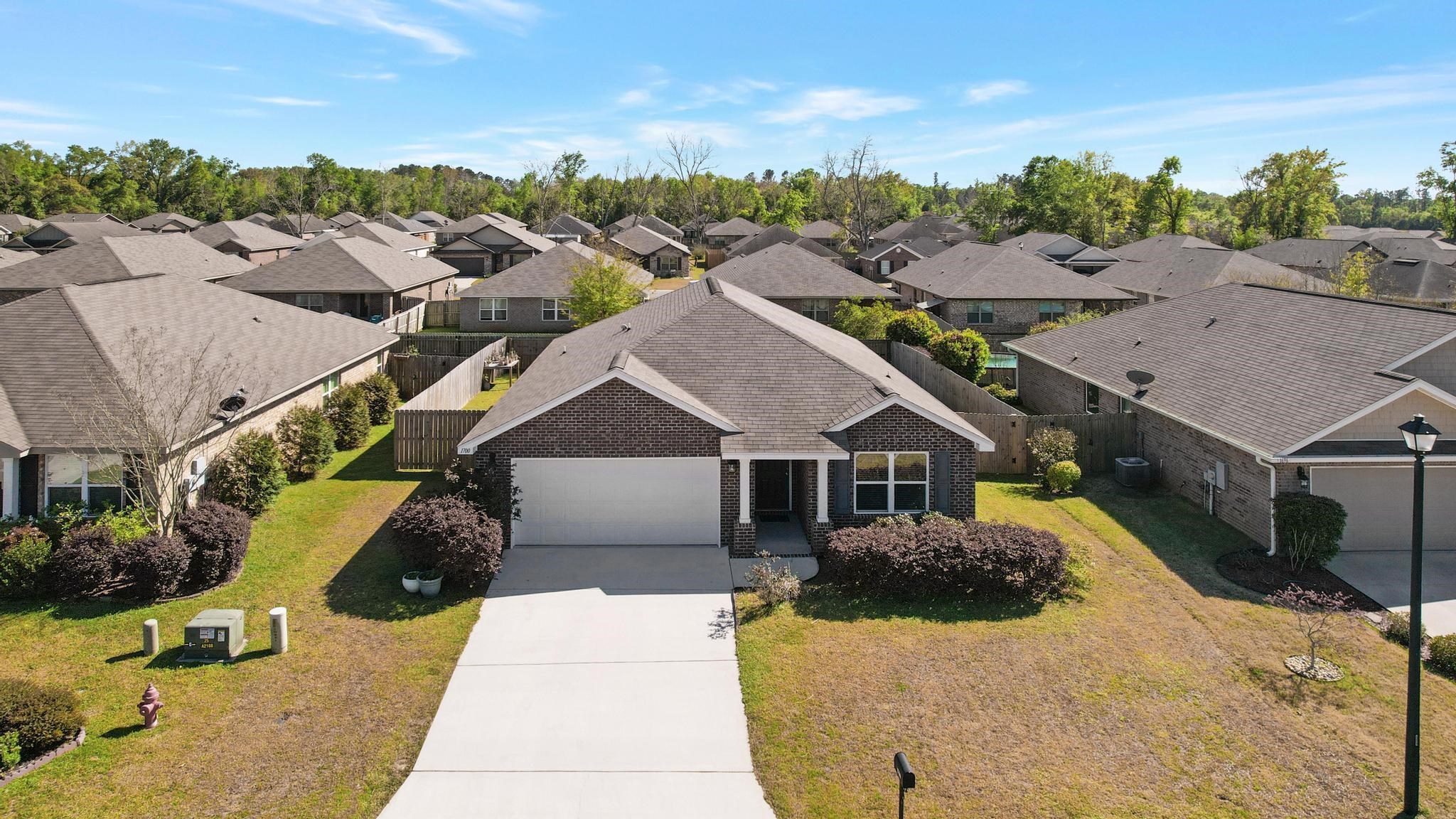 1700 Abbey Loop Foley, AL 36535 - Photo 4 of 40