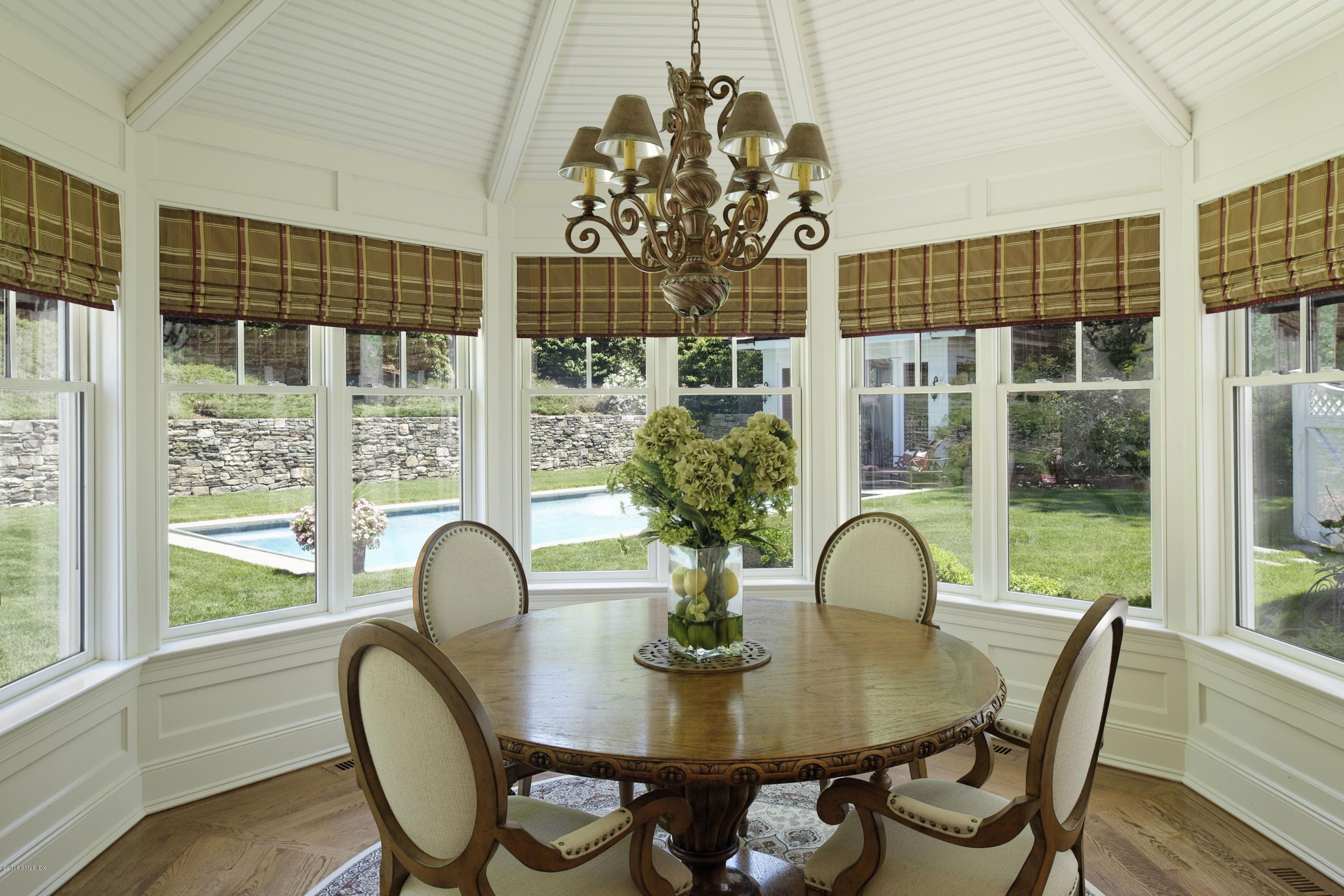 9 Andrews Road Greenwich, CT 06830 - Photo 13 of 28 Breakfast Room