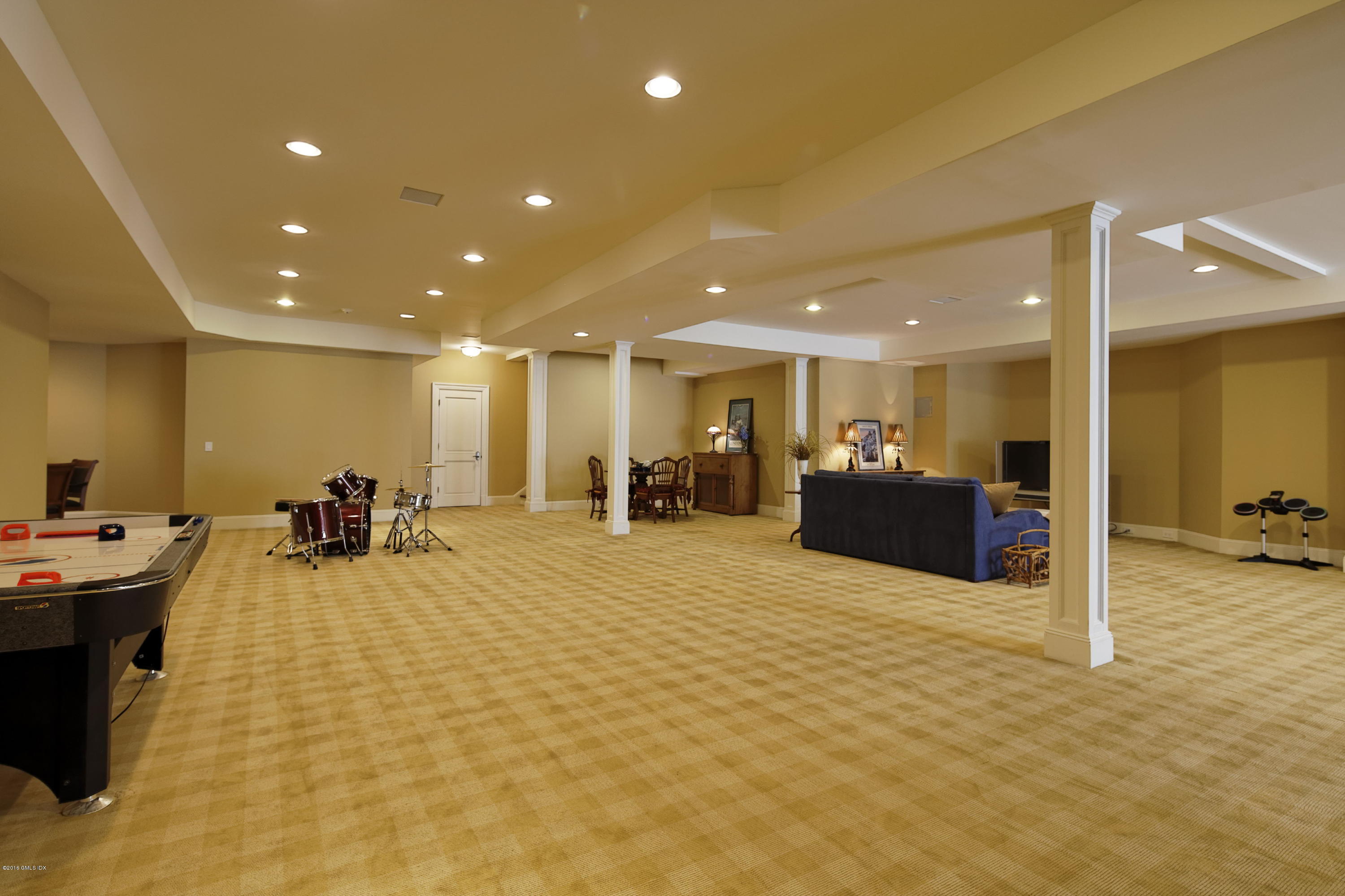 9 Andrews Road Greenwich, CT 06830 - Photo 16 of 28 Lower Level