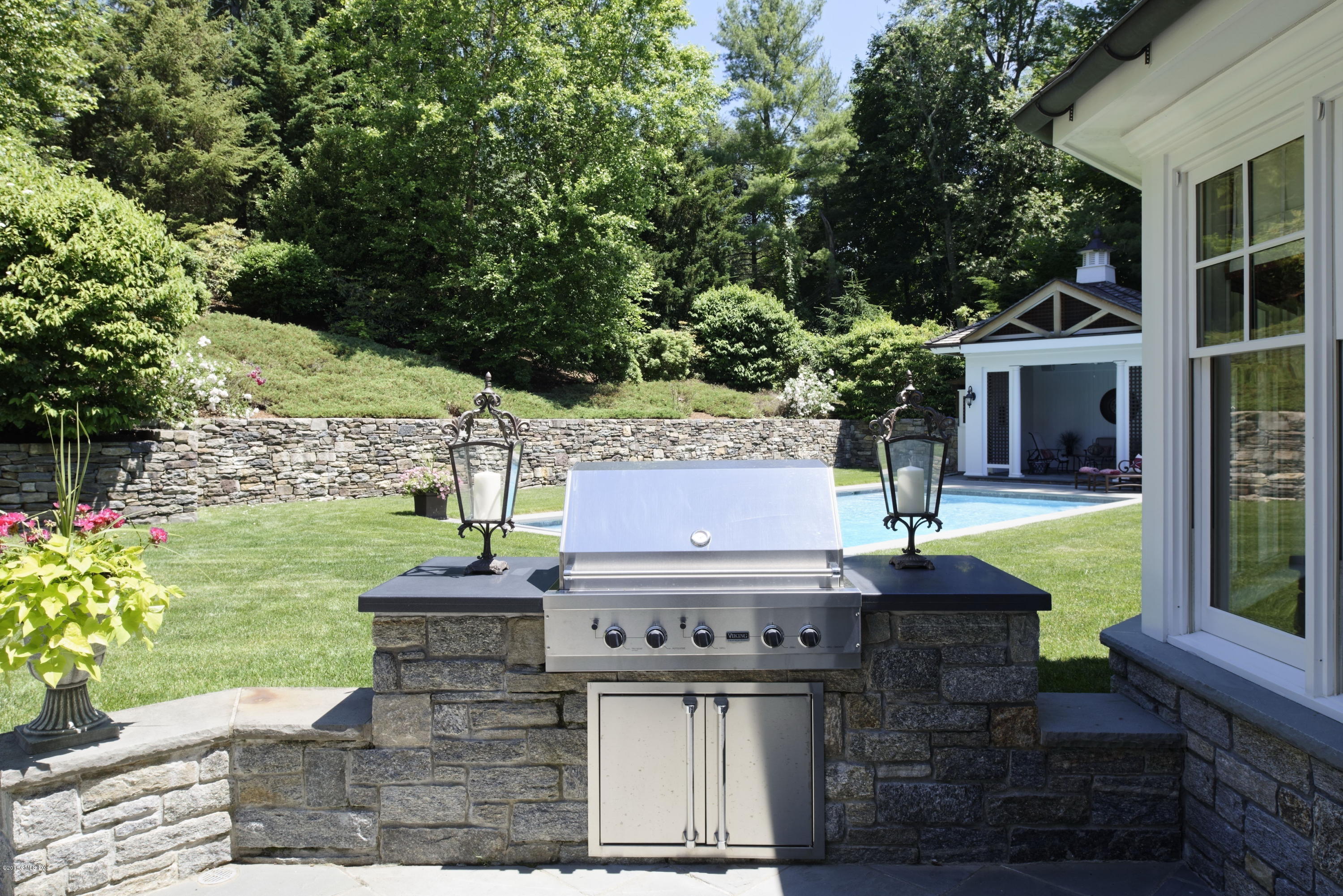 9 Andrews Road Greenwich, CT 06830 - Photo 28 of 28 Terrace