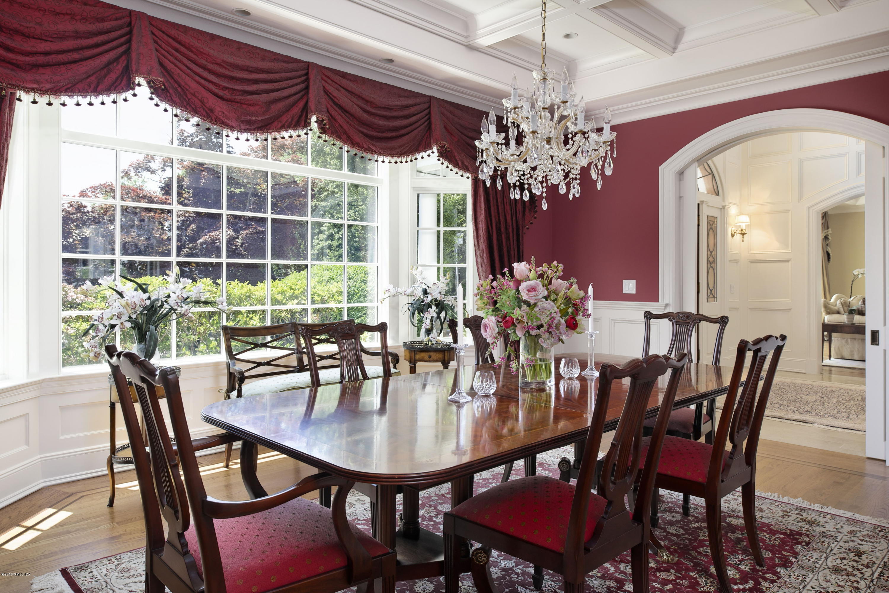 9 Andrews Road Greenwich, CT 06830 - Photo 8 of 28 Dining Room