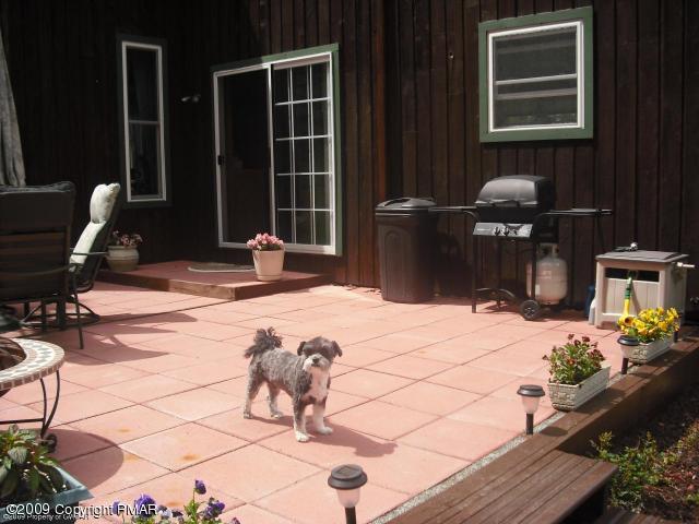 577 Sorbertown Hill Road Hunlock Creek, PA 18621 - Photo 12 of 22 a house view with a seating space