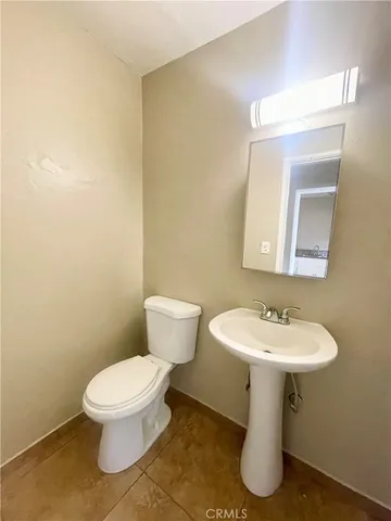 $2,400 | 888 North Palm Avenue, Unit 3, Upland, CA 91786