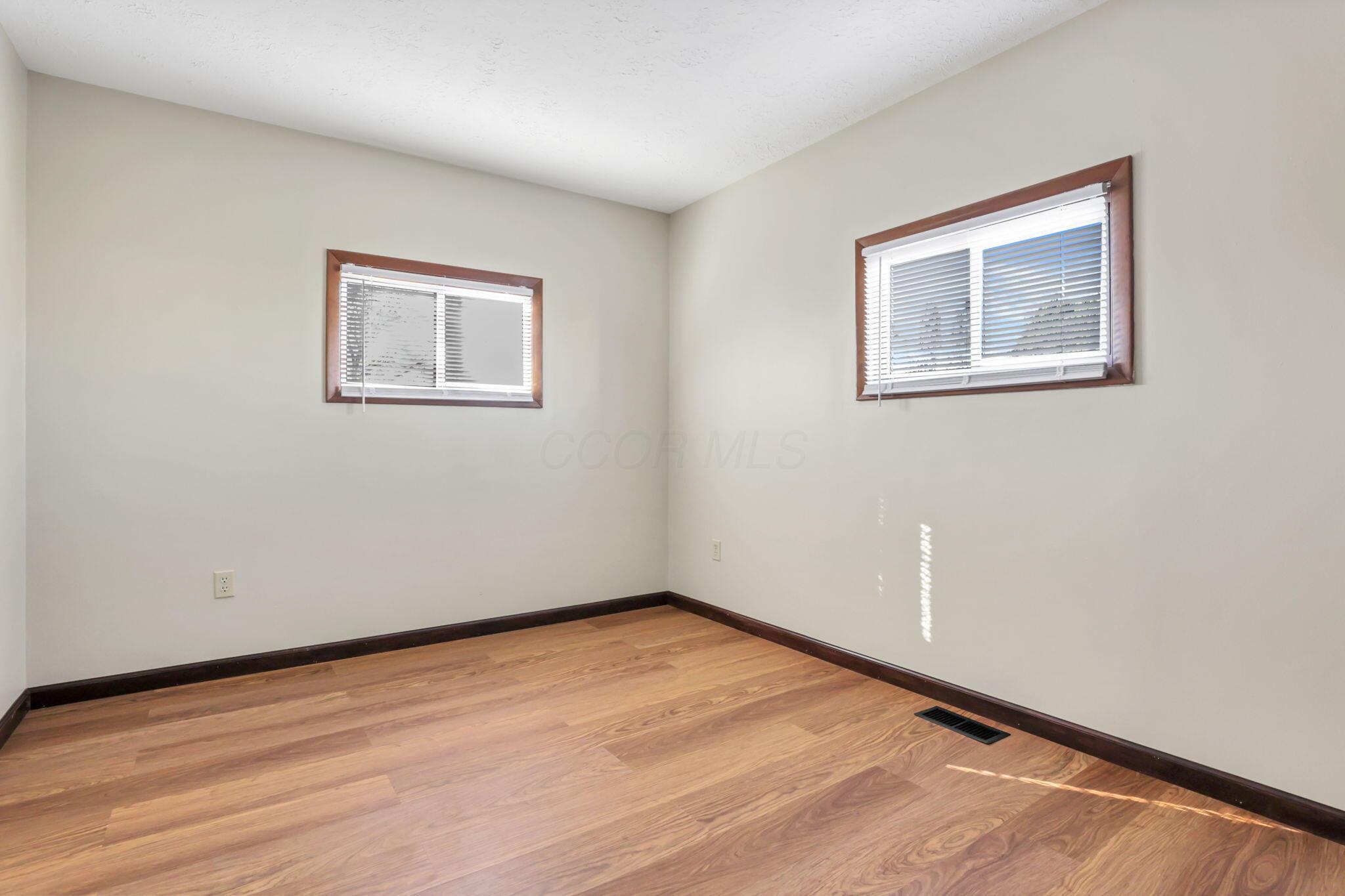 1133 Rumsey Road Columbus, OH 43207 - Photo 20 of 36 Bedroom 1