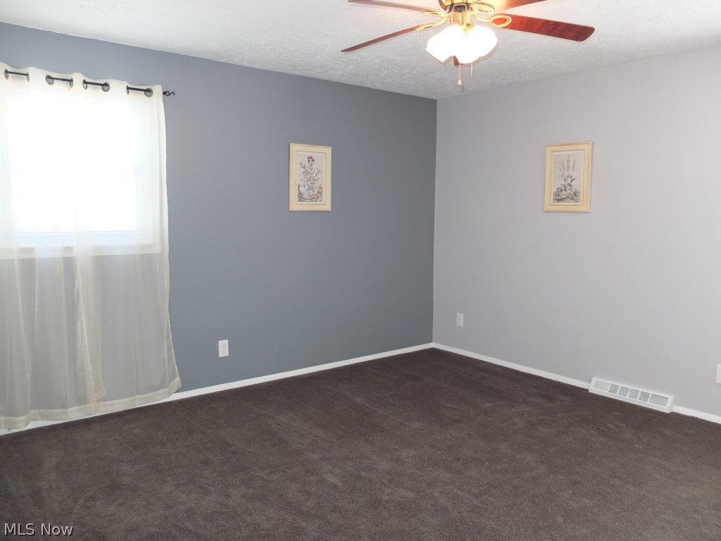 3262 Boyne Road Barberton, OH 44203 - Photo 7 of 20 Master suite with 3 closets and private full bath.