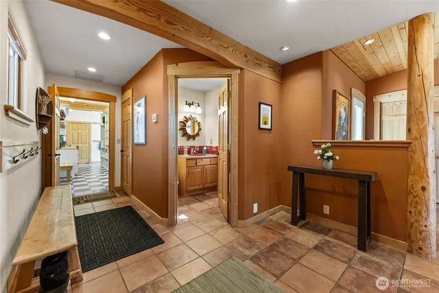 $899,000 | 75 Rolling Rock Road, Winthrop, WA 98862