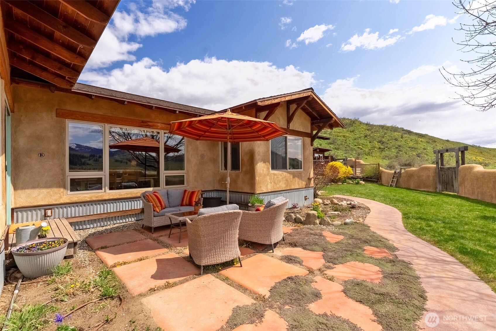 75 Rolling Rock Road Winthrop, WA 98862 - Photo 5 of 40