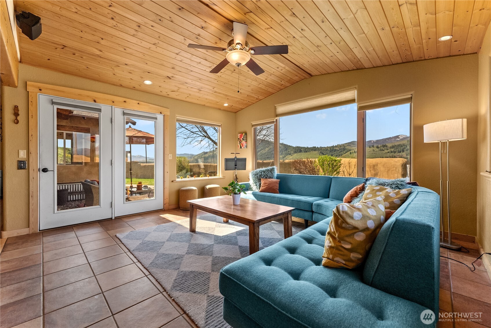 75 Rolling Rock Road Winthrop, WA 98862 - Photo 8 of 40 a outdoor space with patio furniture