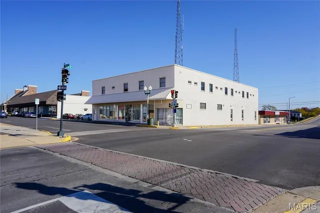 $1,900,000 | 1000 North Pine Street, Rolla, MO 65401