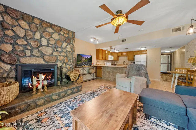 $115,000 | 1081 Cove Road, Unit 1011, Sevierville, TN 37876