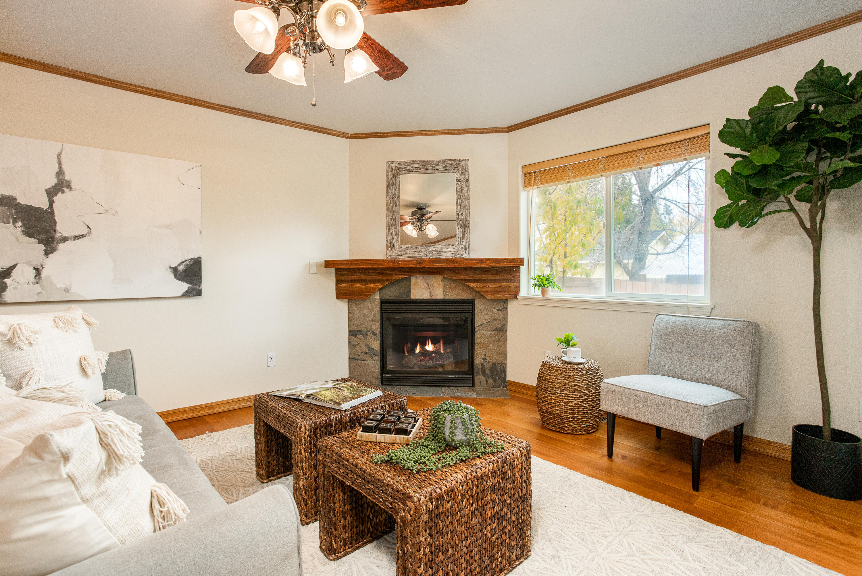 21359 Pecoraro Loop Bend, OR 97701 - Photo 5 of 19 21359 Pecoraro Loop 6 of 22
