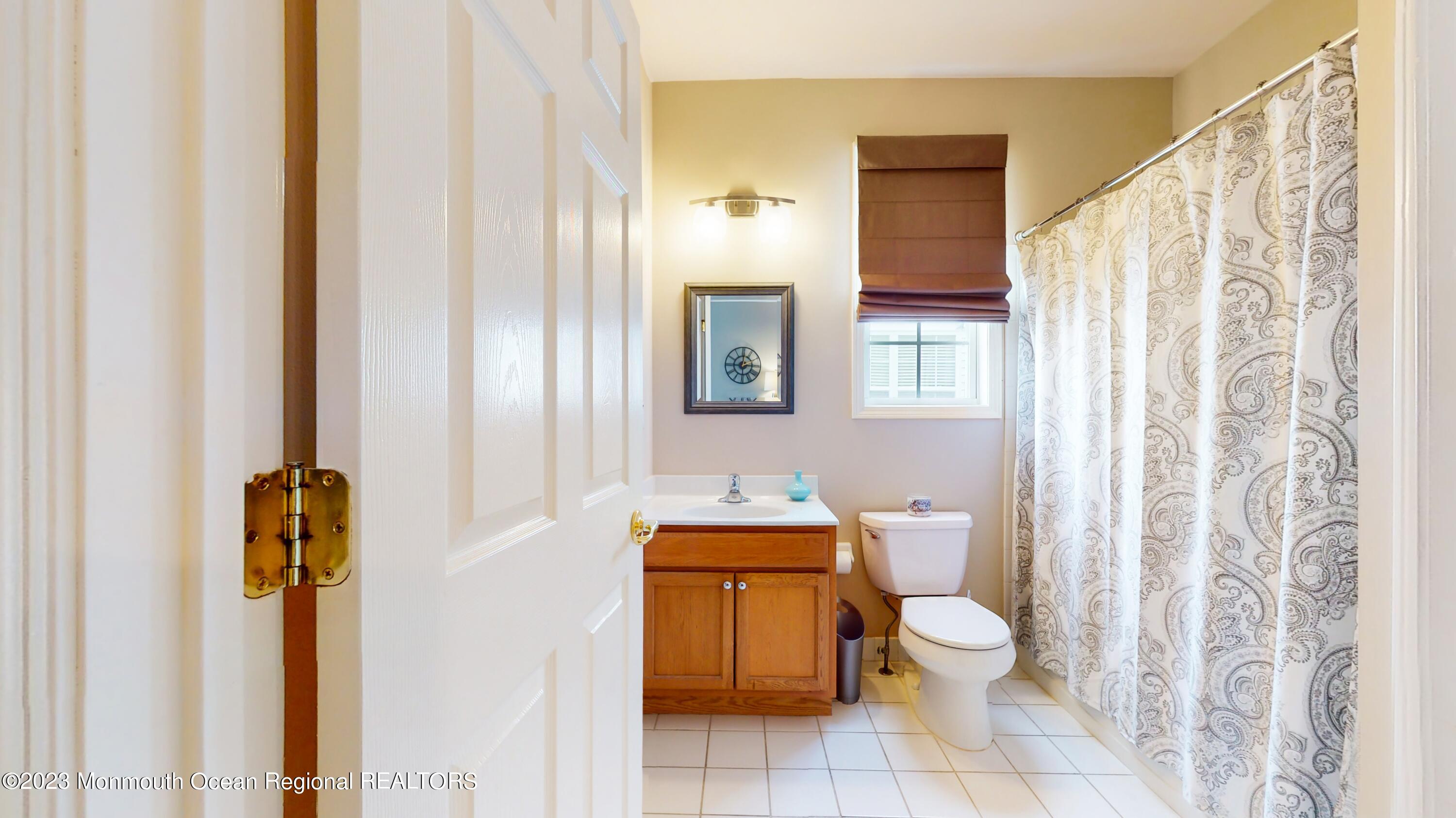 8 Silver Maple Lane Howell, NJ 07731 - Photo 18 of 27 22_8SilverMapleLane_2022_HiRes