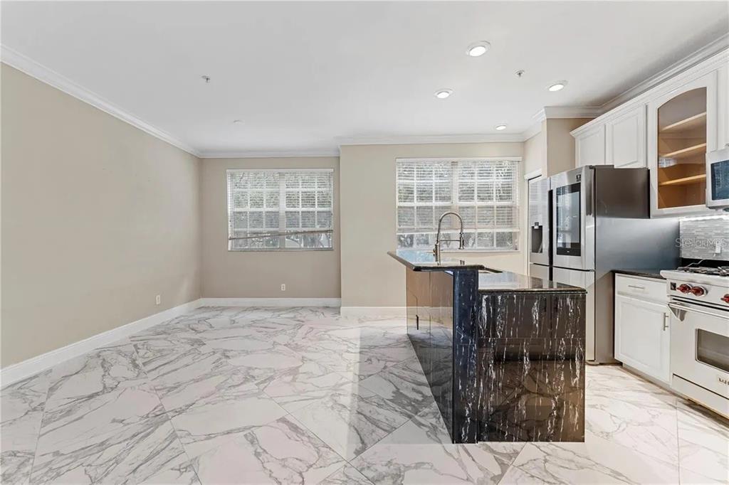 1437 Harbour Walk Road Tampa, FL 33602 - Photo 12 of 33