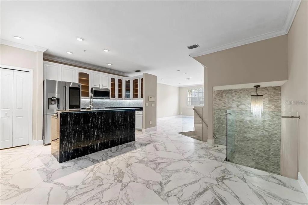 1437 Harbour Walk Road Tampa, FL 33602 - Photo 14 of 33