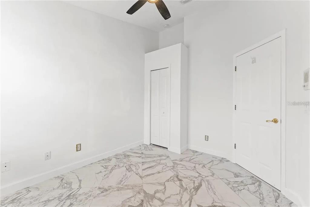 1437 Harbour Walk Road Tampa, FL 33602 - Photo 27 of 33