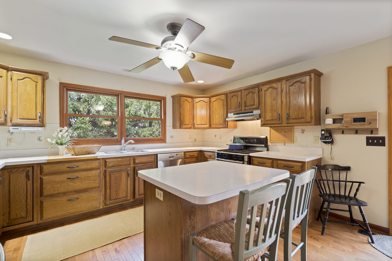 2N837 Howard Road Maple Park, IL 60151 - Photo 6 of 36
