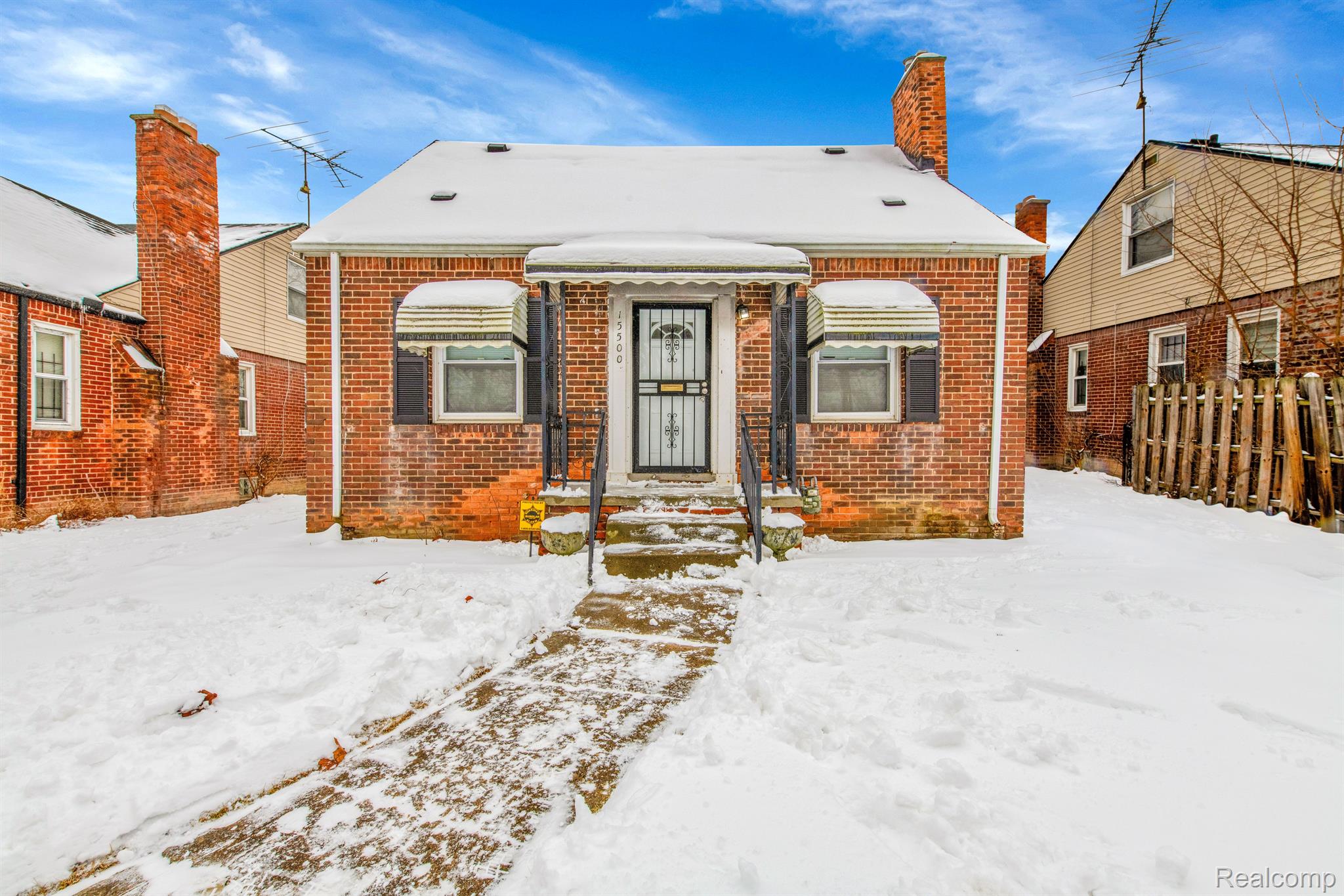 15500 Spring Garden Street Detroit, MI 48205 - Photo 1 of 20 Gallery Image 1