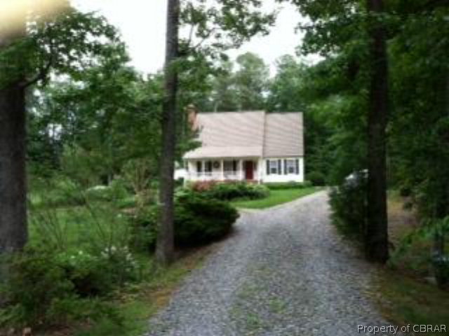 7591 Roaring Springs Road Gloucester, VA 23061 - Photo 2 of 12