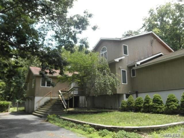 148 River Road Shirley, NY 11967 - Photo 1 of 1 Gallery Image 1