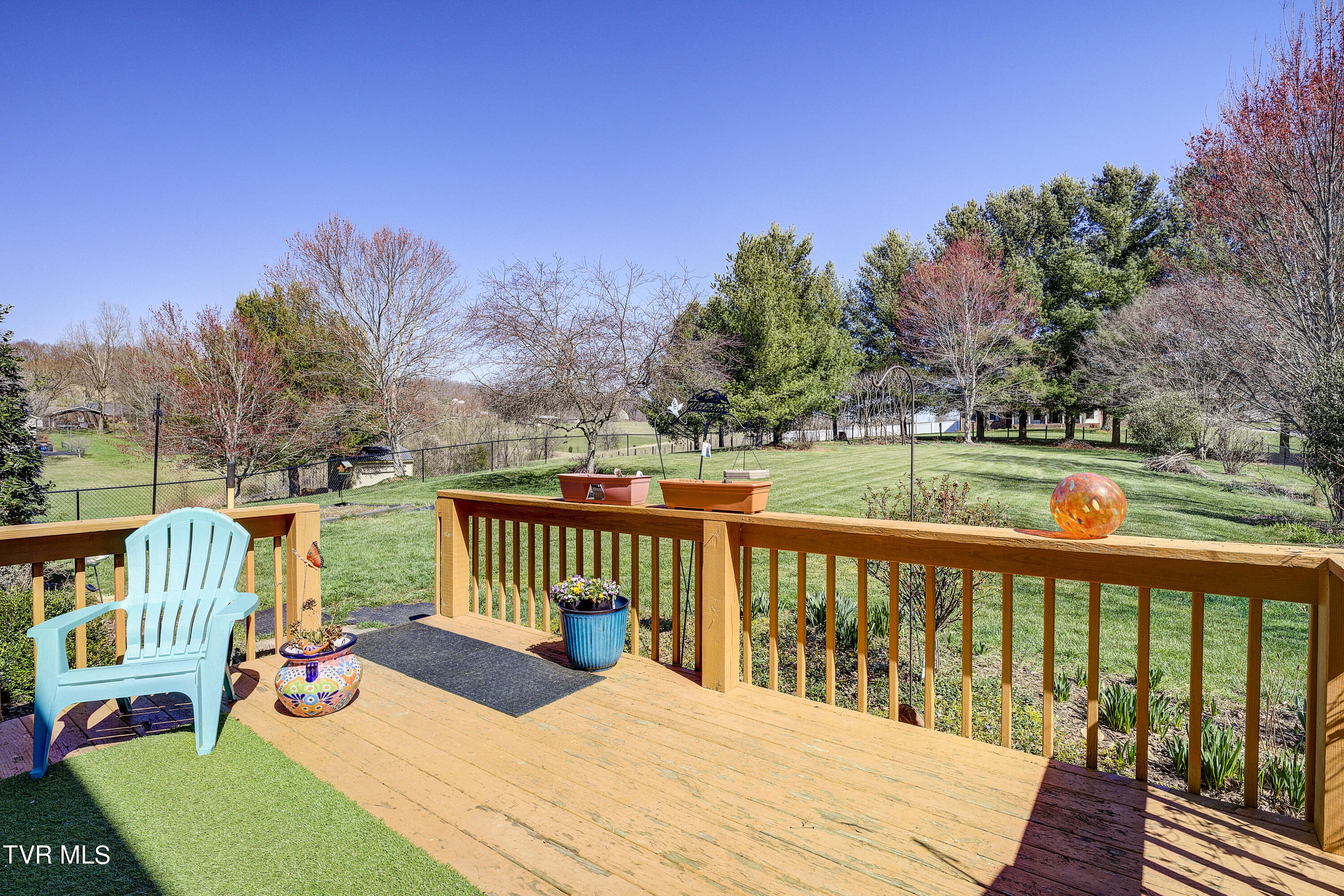132 Saylor Road Johnson City, TN 37615 - Photo 47 of 61 saylor-41