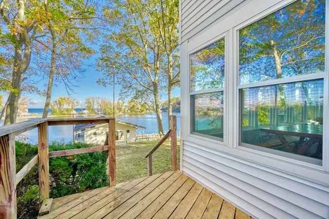 $419,900 | 7514 Phelps Avenue, Huron, NY 14590