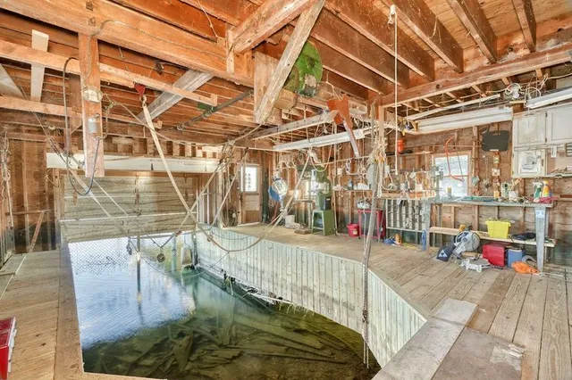 $419,900 | 7514 Phelps Avenue, Huron, NY 14590