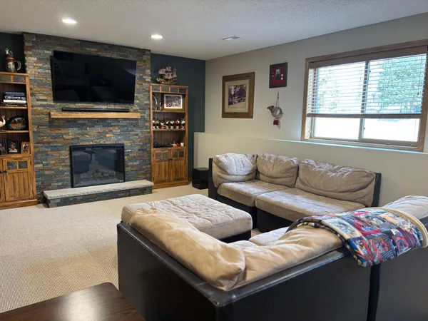 $550,000 | 21436 Foxtail Lane South, Rogers, MN 55374