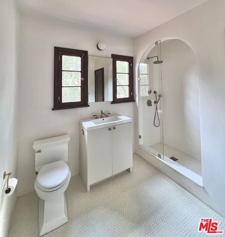 $15,500 | 1422 Imperial Drive, Glendale, CA 91207