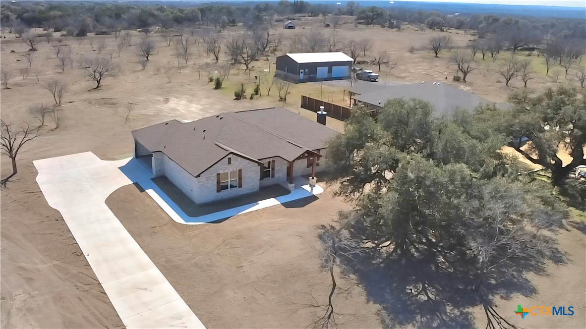 425 County Road 3152 Kempner, TX 76539 - Photo 2 of 27 an aerial view of a house with a yard