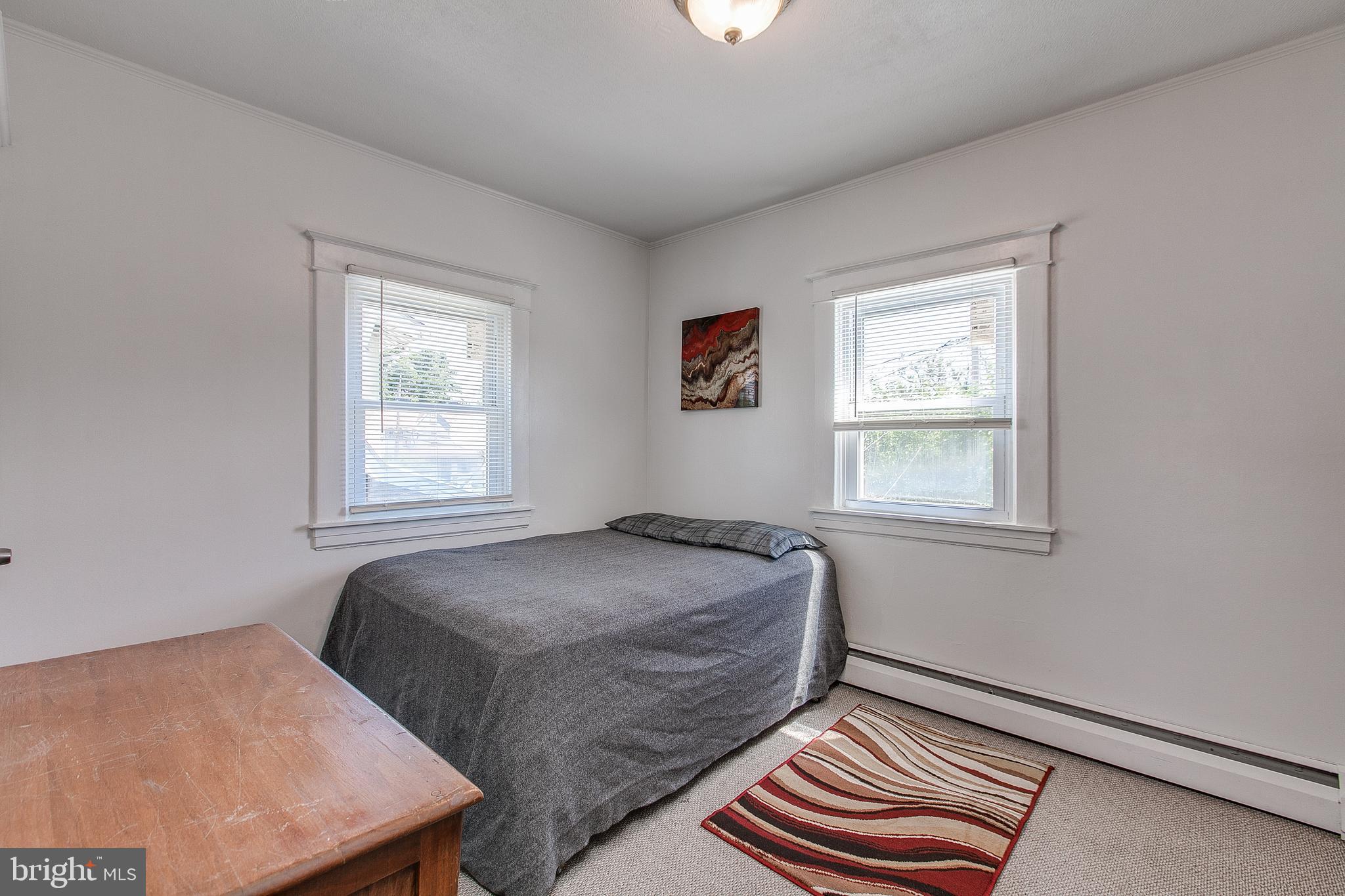 1829 Portship Road Dundalk, MD 21222 - Photo 17 of 38 2nd bedroom Pic 1