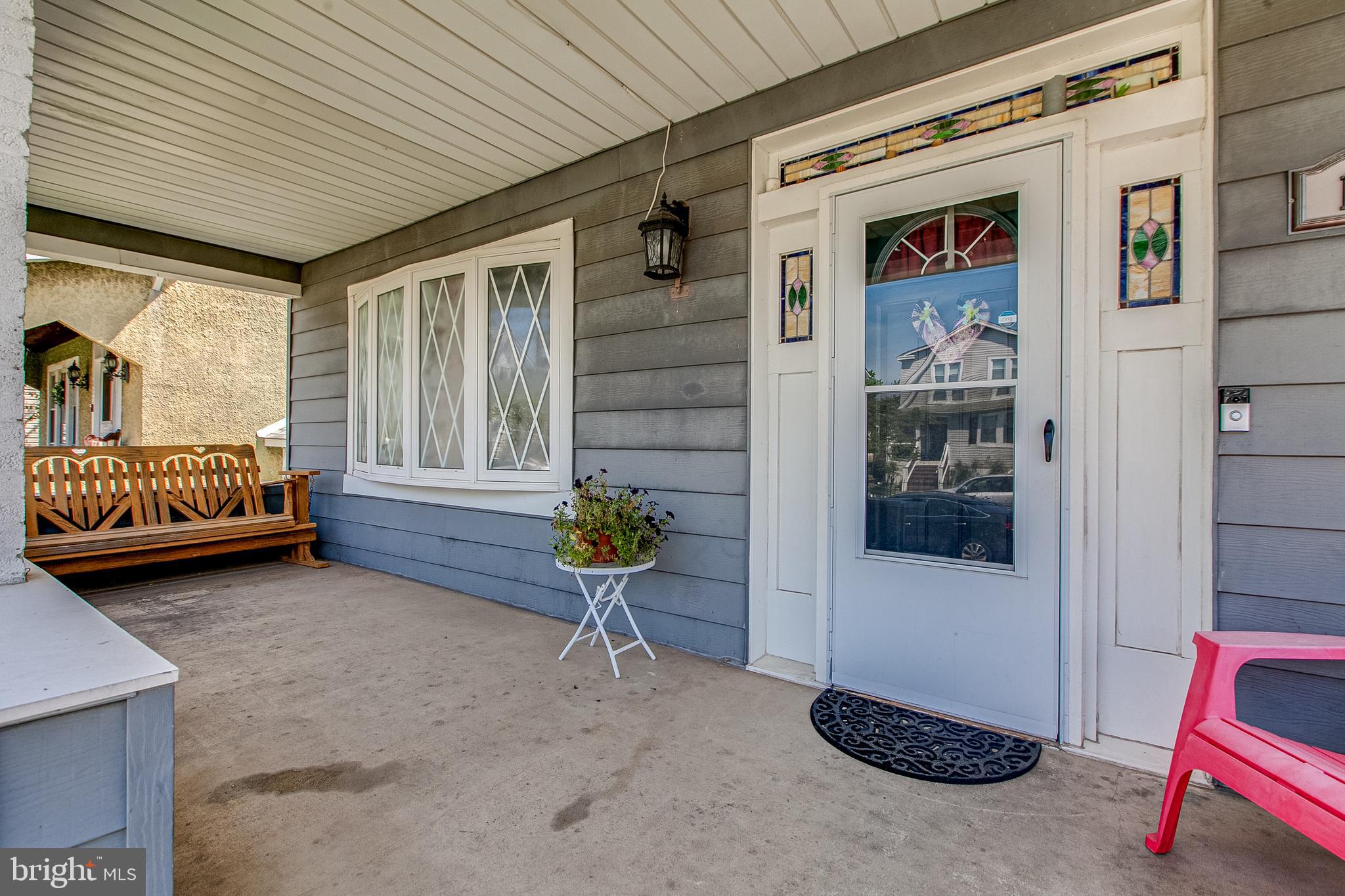 1829 Portship Road Dundalk, MD 21222 - Photo 27 of 38 Front porch Pic 3
