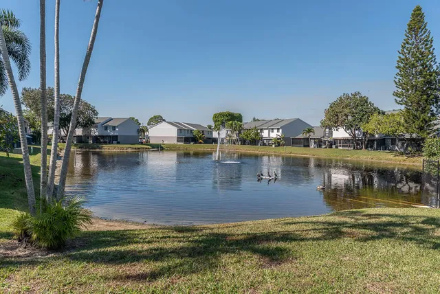 $2,350 | 2204 Seaside Drive, Greenacres, FL 33463