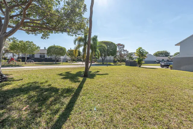 $2,350 | 2204 Seaside Drive, Greenacres, FL 33463