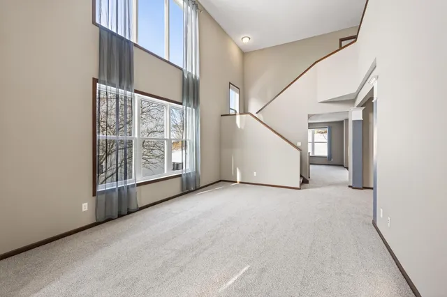 $450,000 | 2313 Woodcrest Drive, Woodbury, MN 55129