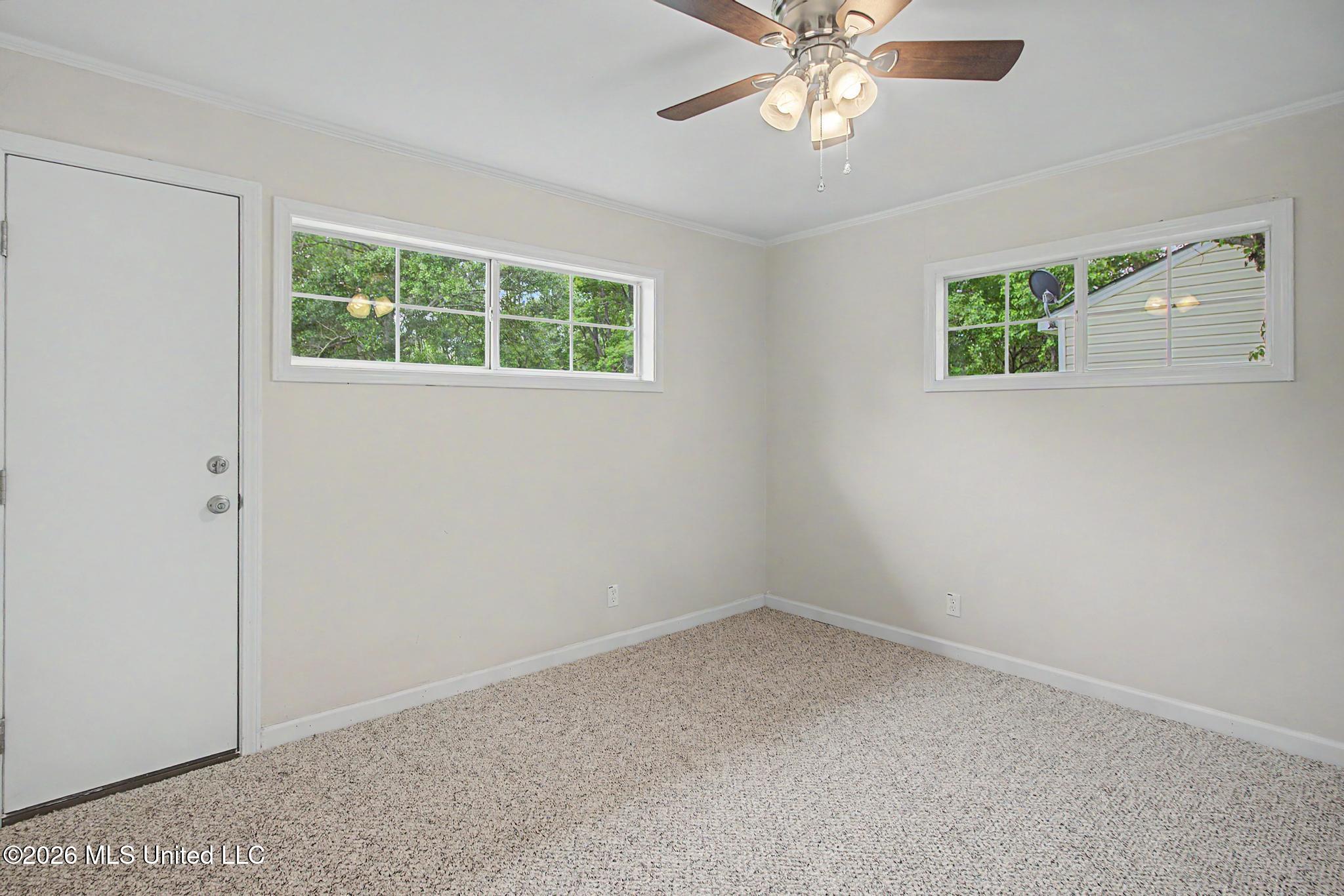 2907 Woodlawn Avenue Moss Point, MS 39563 - Photo 15 of 21 12_43026 2907 Woodlawn Ave