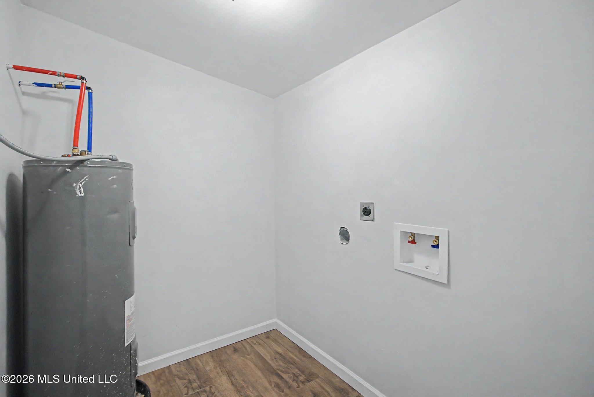 2907 Woodlawn Avenue Moss Point, MS 39563 - Photo 19 of 21 05_43026 2907 Woodlawn Ave