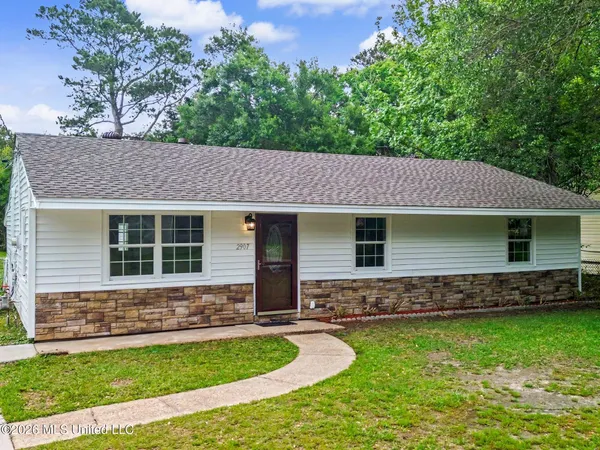 $188,499 | 2907 Woodlawn Avenue, Moss Point, MS 39563