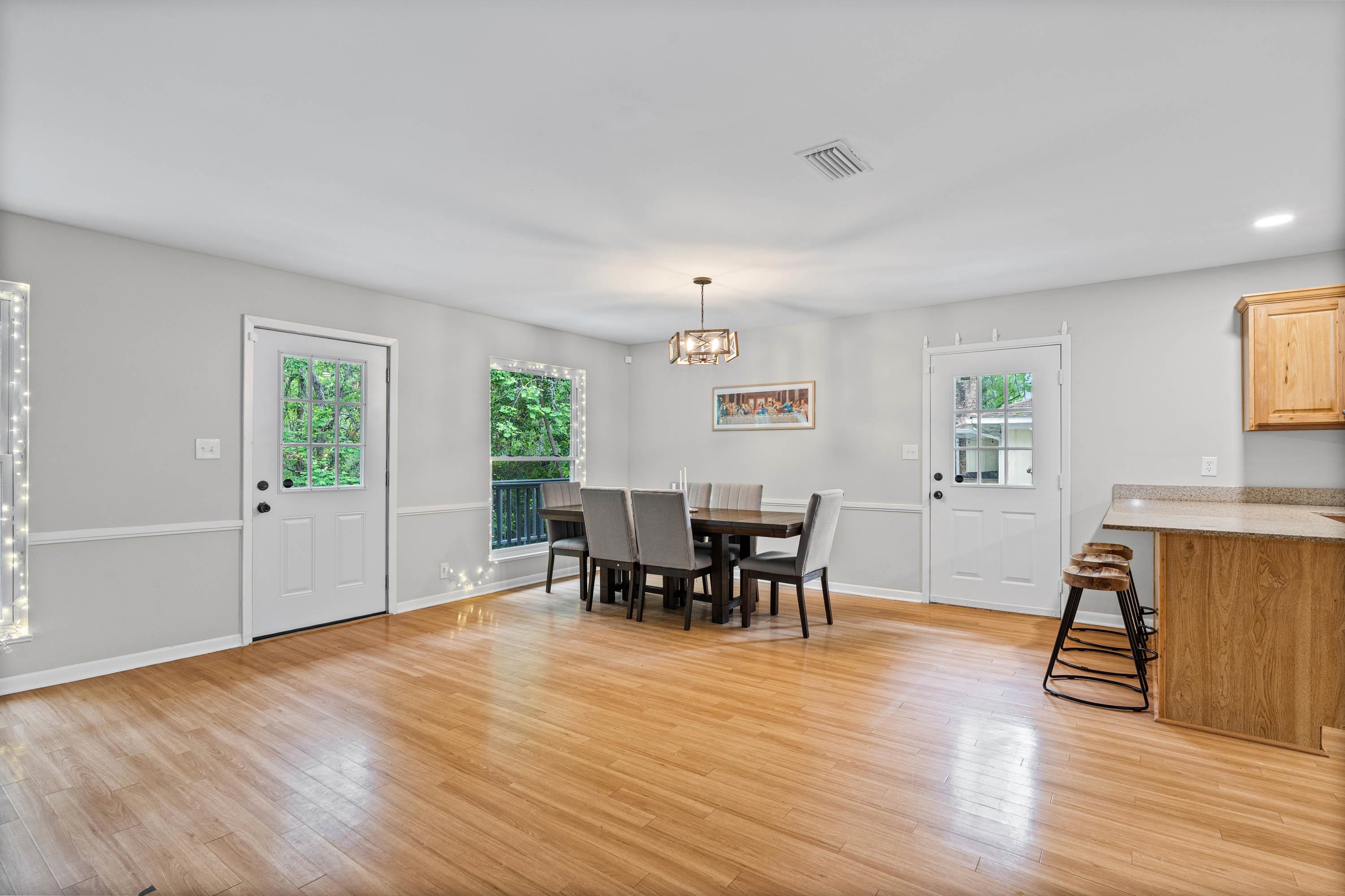 58 Caisson Trace Daphne, AL 36527 - Photo 5 of 27 Dining Area