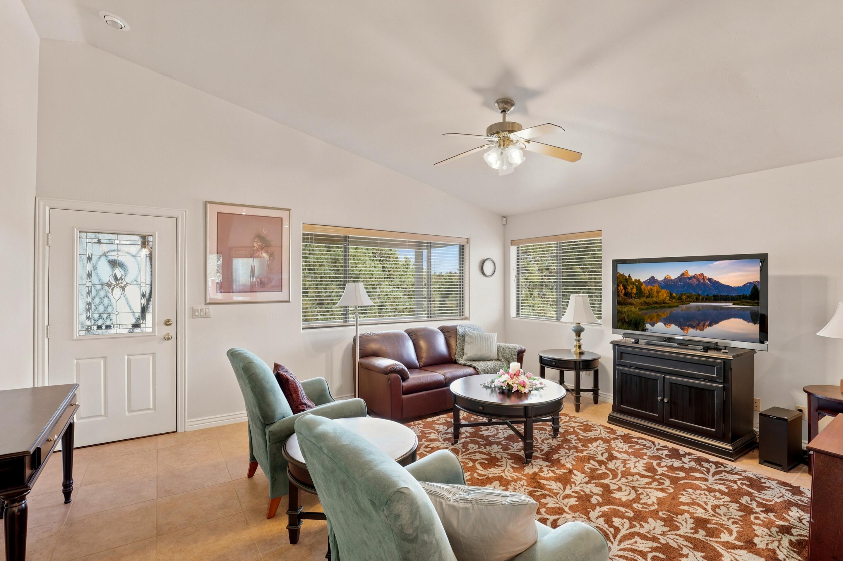 1105 South Sycamore Circle Payson, AZ 85541 - Photo 4 of 28