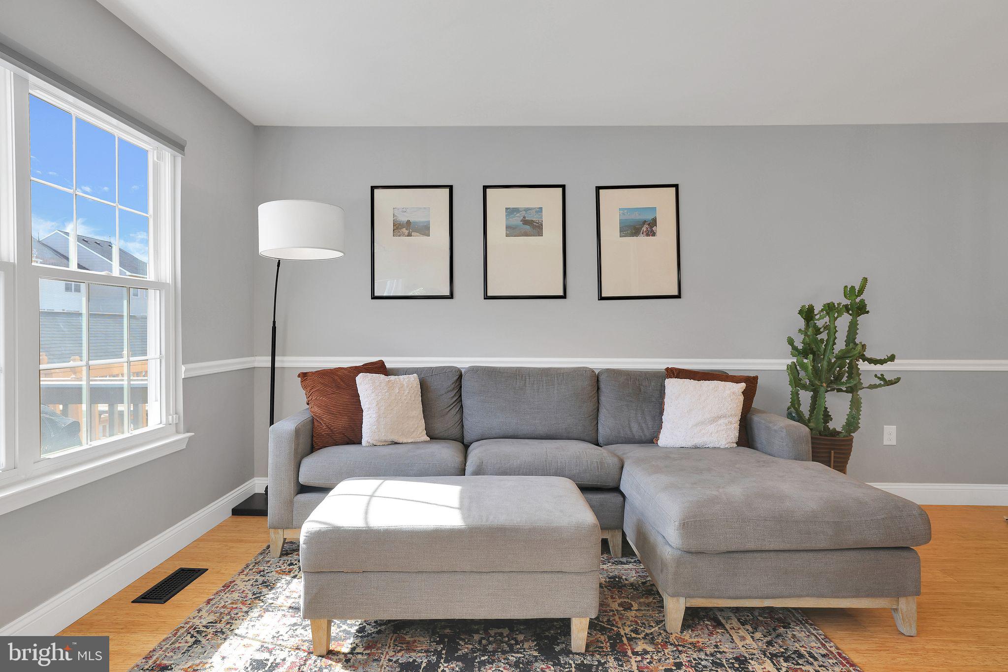 22952 Regent Terrace Sterling, VA 20166 - Photo 8 of 64