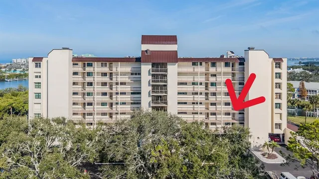 $300,000 | 11590 Shipwatch Drive, Unit 347, Largo, FL 33774