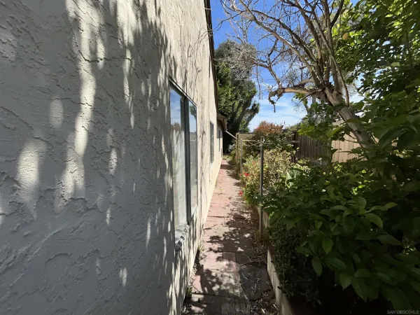 $699,900 | 3164 Carr Drive, Oceanside, CA 92056