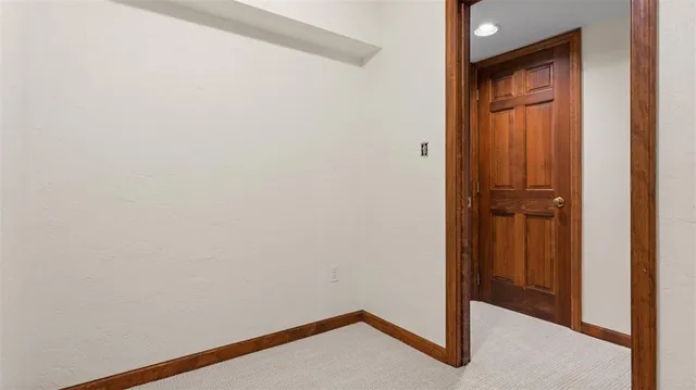 a view of kitchen with washer and dryer