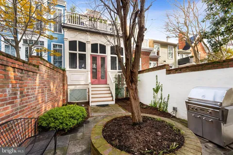 $1,675,000 | 509 1/2 South Fairfax Street, Alexandria, VA 22314